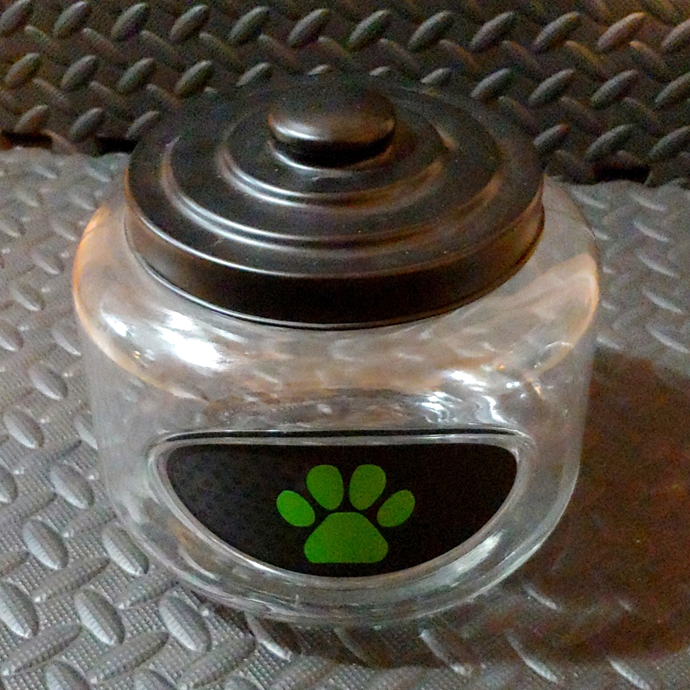 Dog Treat Bowl * Black & Green * 8" Around * Pet Treat Bowl